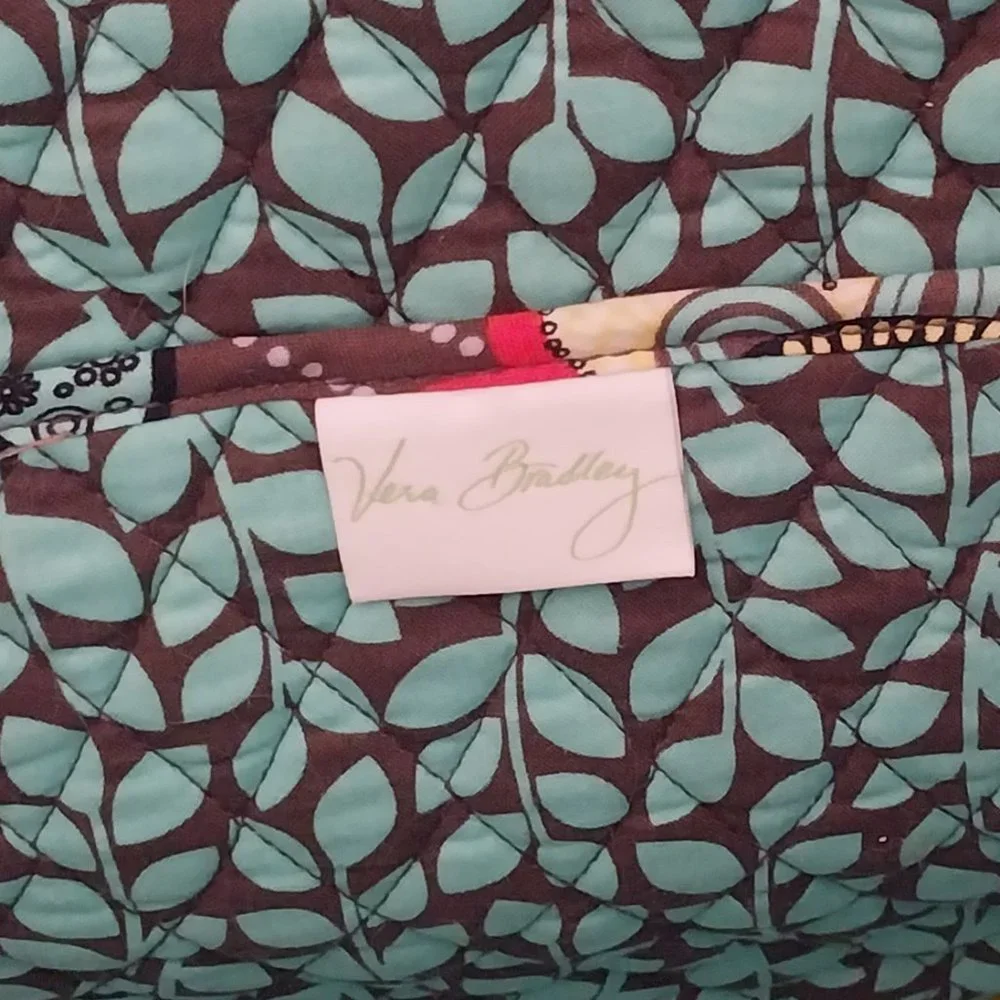 Vera Bradley Perfect Petals Large Quilted Multicolor Floral Travel Tote Bag NWOT